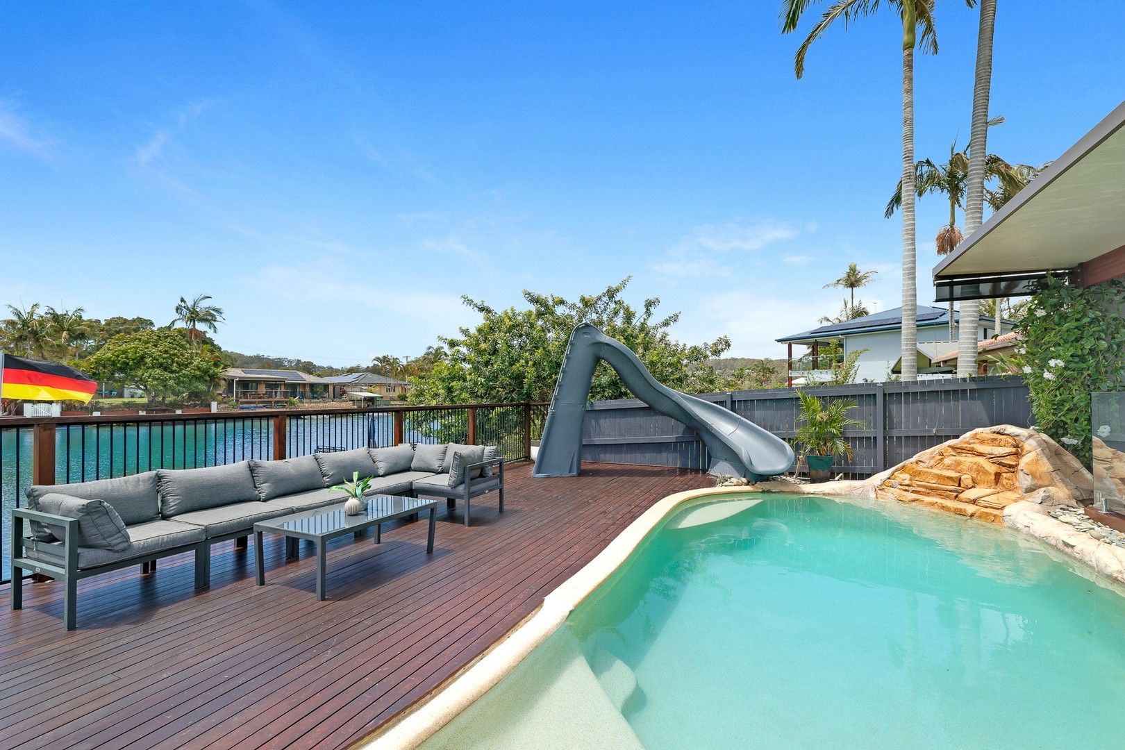 10 VUCAS COURT, Currumbin Waters QLD 4223, Image 2