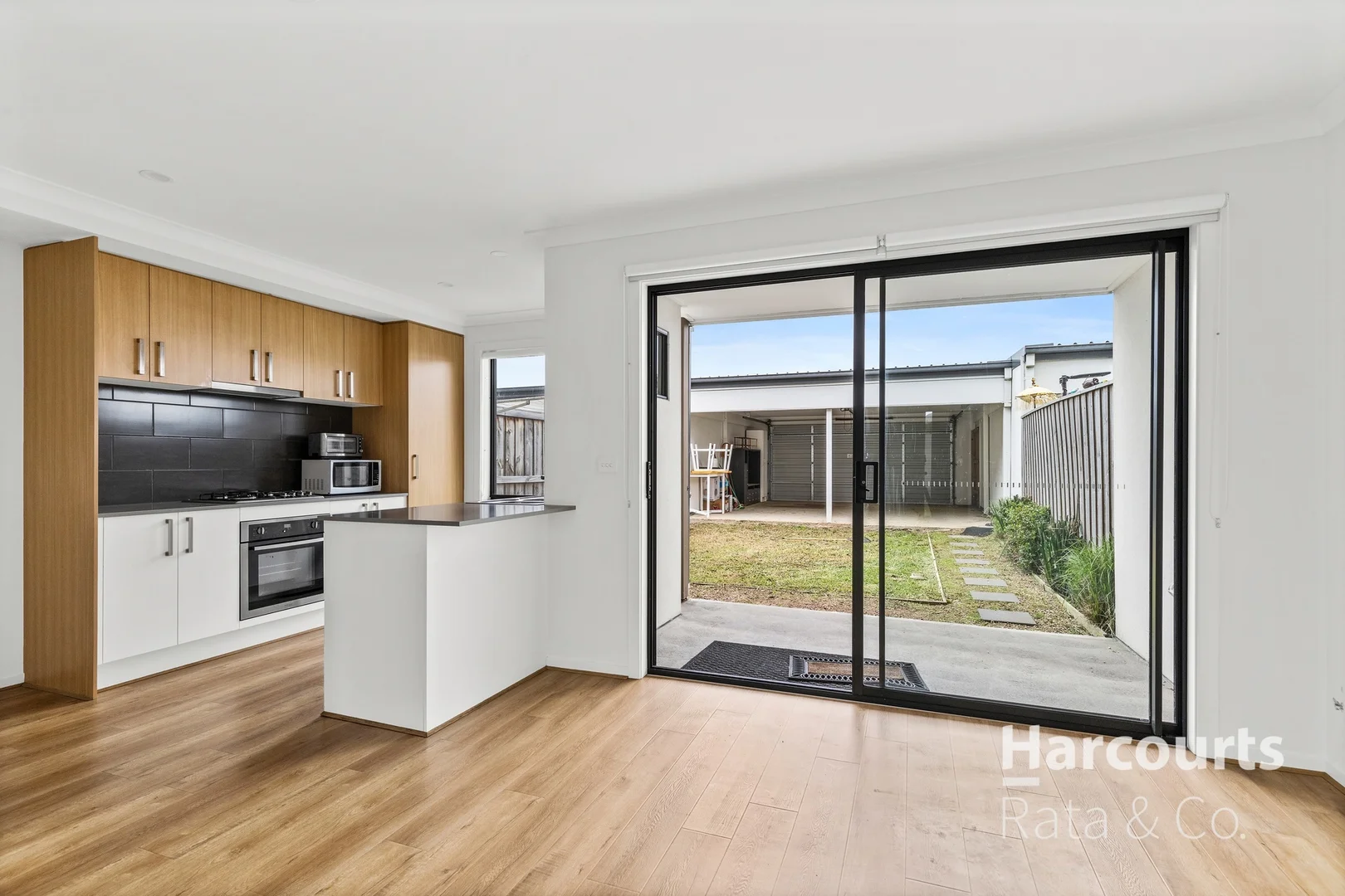 Additional image 3 of 84 English Street, Donnybrook VIC 3064
