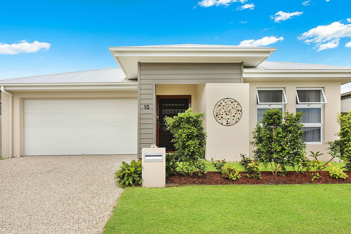 10 Burgundy Court, Caloundra West QLD 4551, Image 2