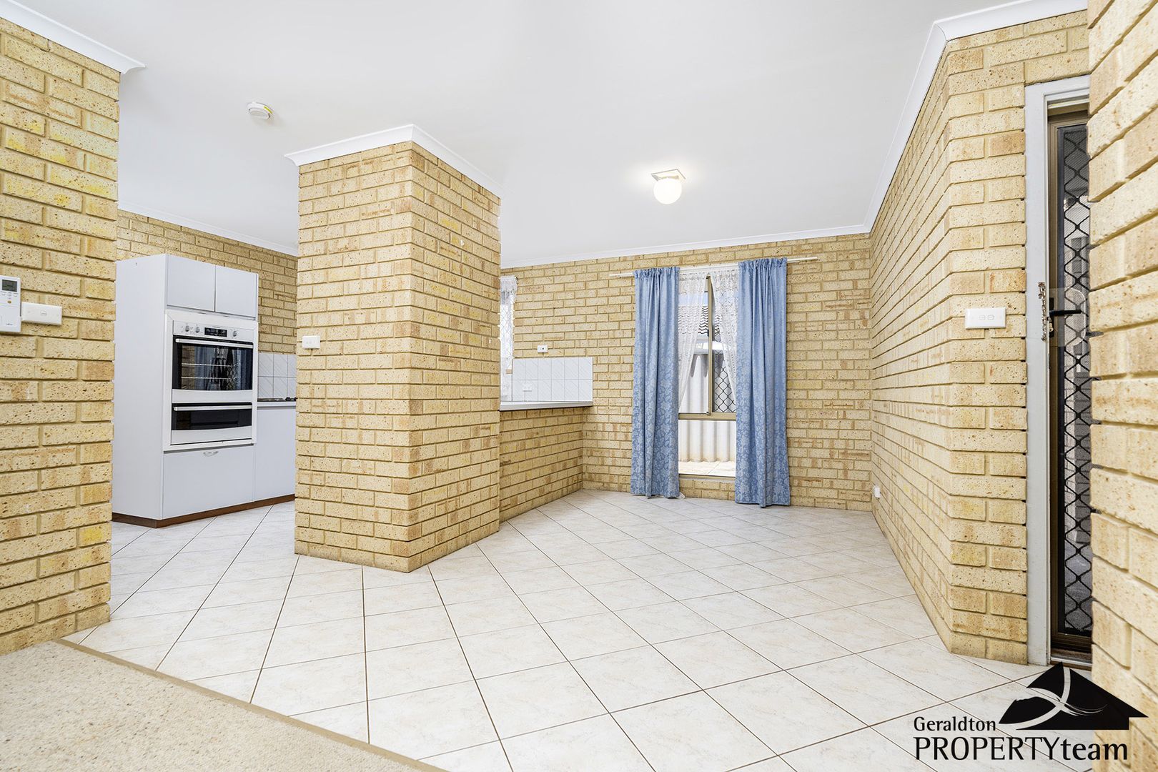 6/6 Dordrecht Place, Mahomets Flats WA 6530, Image 2