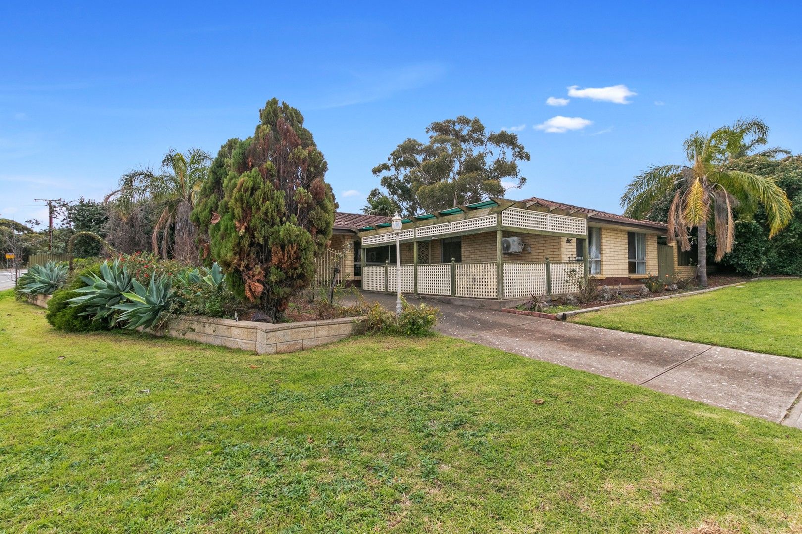 2 Brentwood Drive, Huntfield Heights SA 5163, Image 0