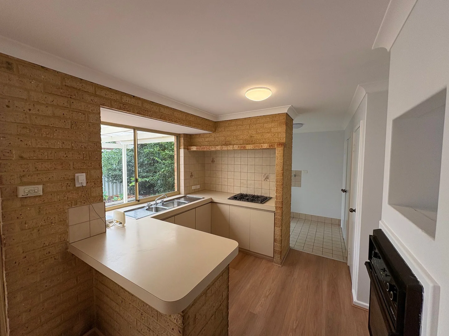 Additional image 6 of 2/13 Luffingham St, Melville WA 6156
