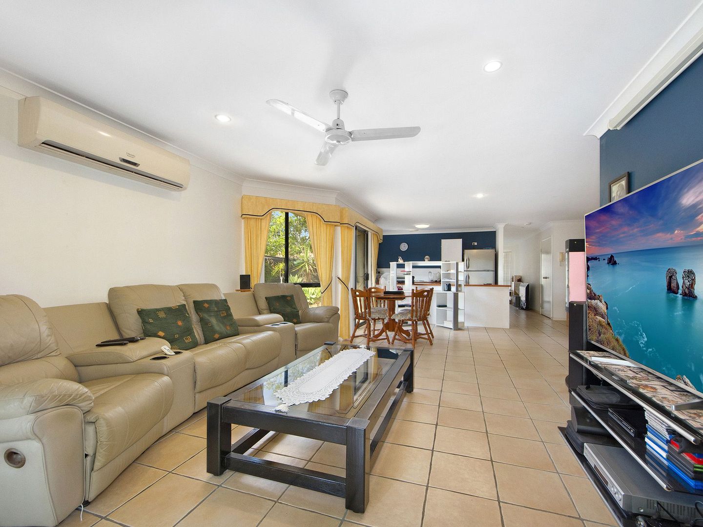 107/590 Pine Ridge Road, Runaway Bay QLD 4216, Image 1