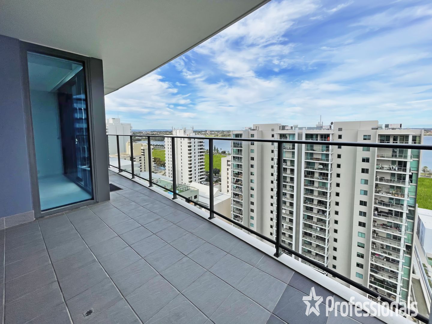 2 bedrooms House in 73/181 Adelaide Terrace EAST PERTH WA, 6004