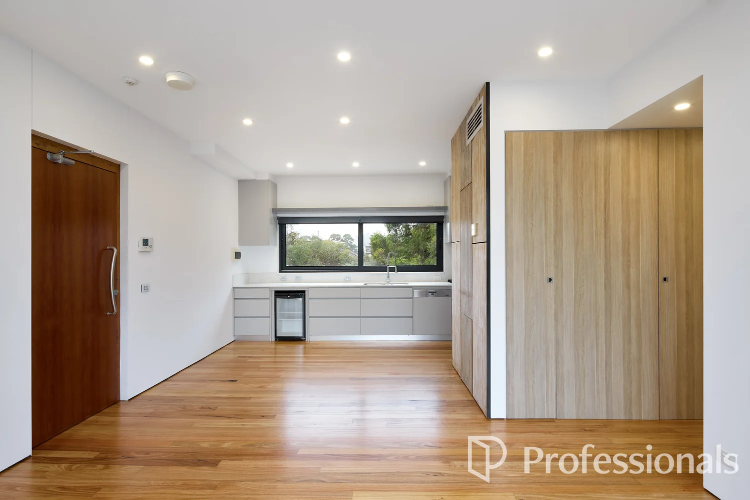 Additional image 2 of 202/333 Ferrars Street, South Melbourne VIC 3205