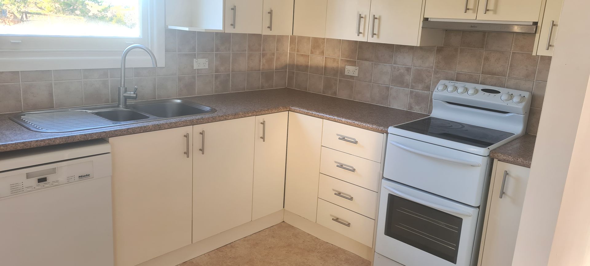 27 Rothery Street, Carcoar NSW 2791 House For Rent 420 Domain