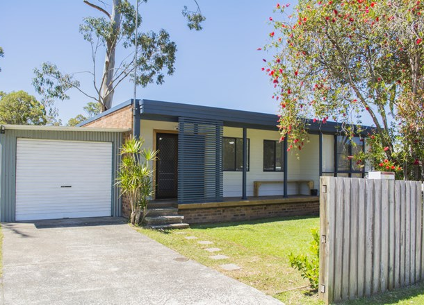 1 Jubilee Parade, Berkeley Vale NSW 2261