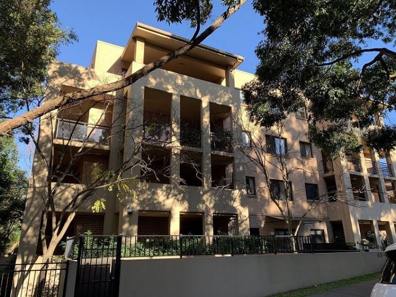 2 bedrooms Apartment / Unit / Flat in 2/43 Empress St HURSTVILLE NSW, 2220
