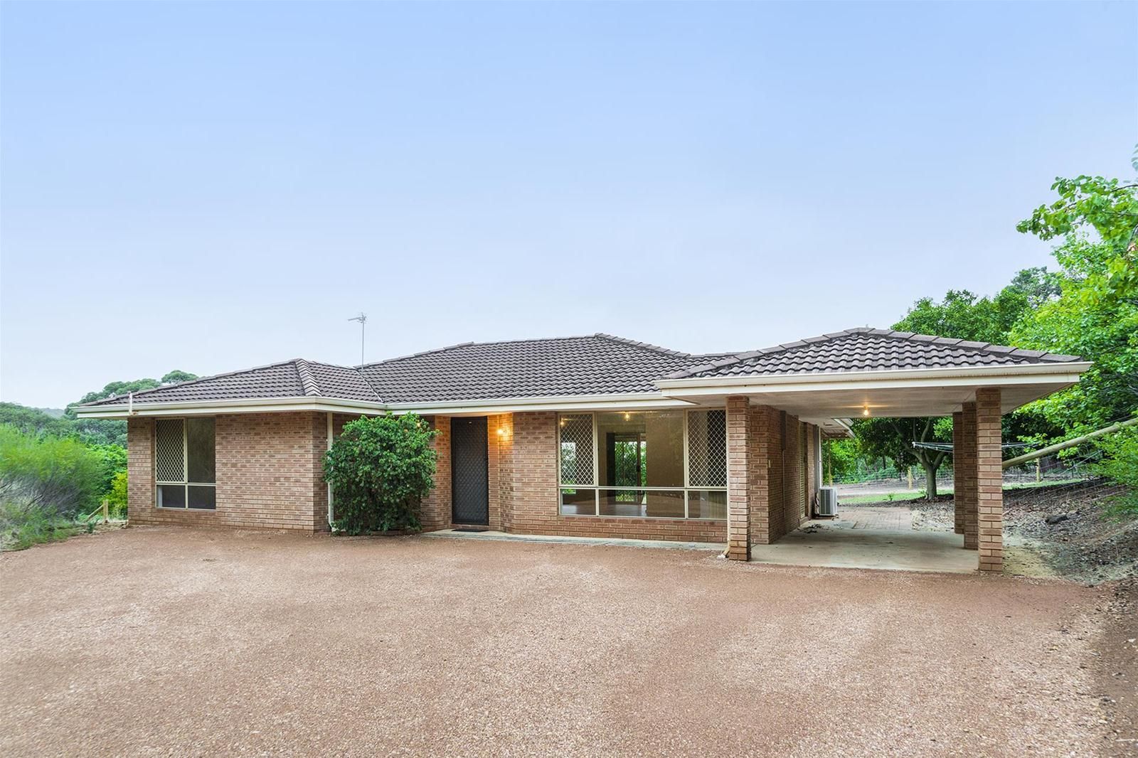 20 Peet Road, Roleystone WA 6111, Image 0