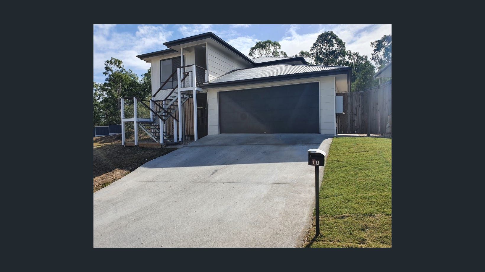 19 Carol Memorial Road, Collingwood Park QLD 4301 House For Rent
