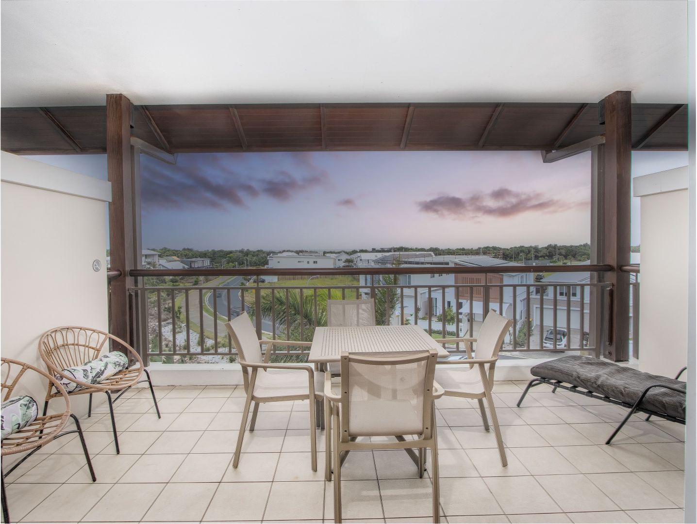 Unit 304 Santai Resort/78/9-13 Dianella Drive, Casuarina NSW 2487, Image 2