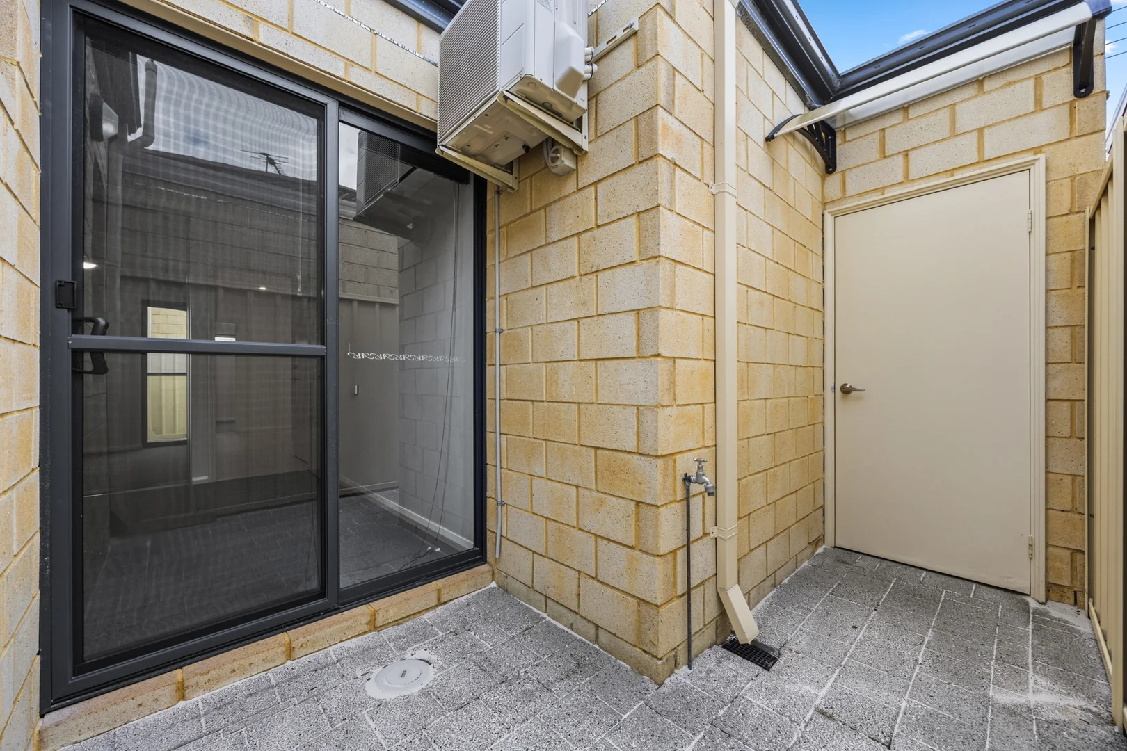 Additional image 14 of 125A Hillsborough Drive, Nollamara WA 6061