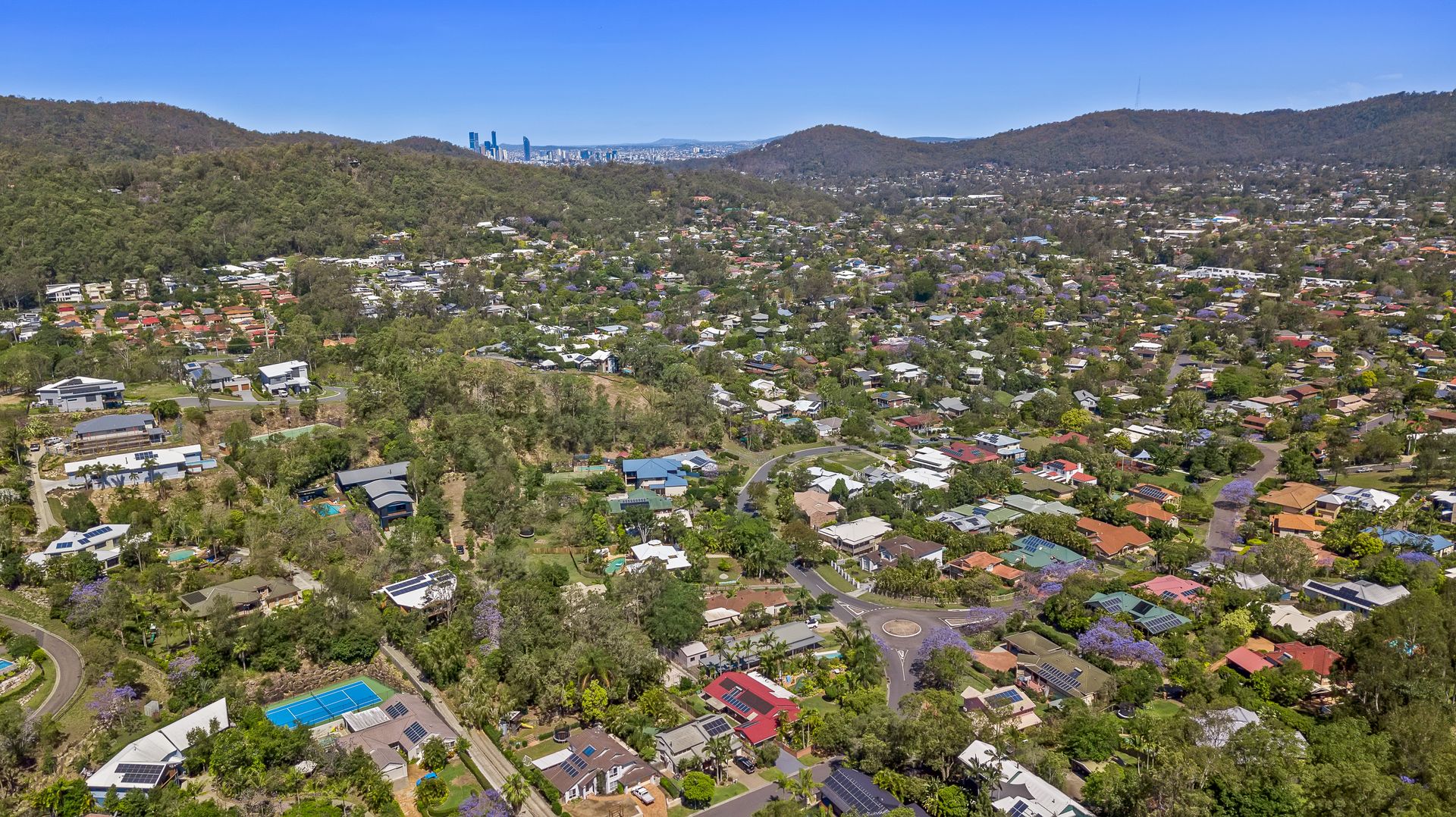 16/99 Woorama Road, The Gap QLD 4061 Domain