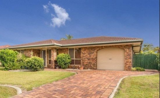 3 bedrooms House in 77 Castlerea Street TINGALPA QLD, 4173