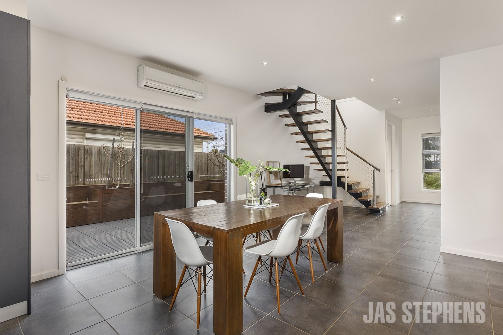 1/54 Millers Road, Brooklyn VIC 3012, Image 2