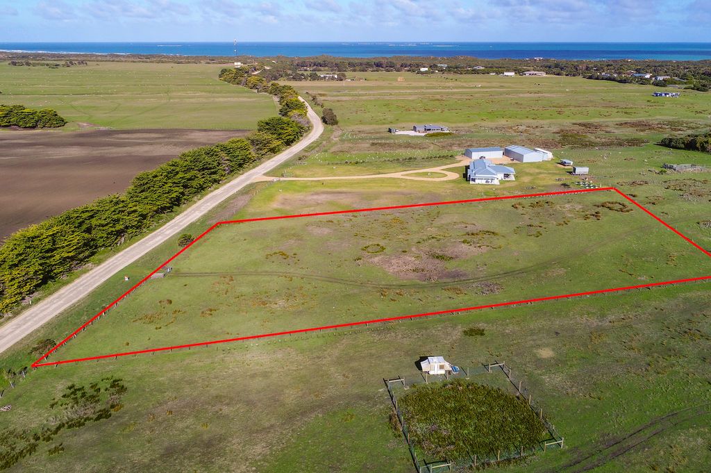 2 Burks Island road, Beachport SA 5280, Image 2