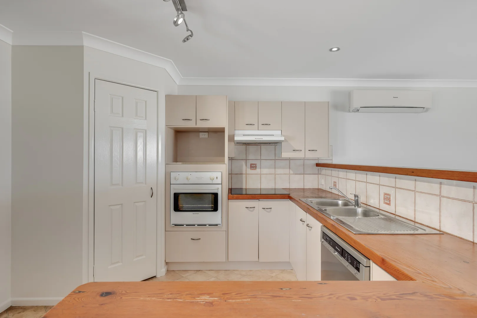 Additional image 5 of 9 Quigleys Road, Withcott QLD 4352