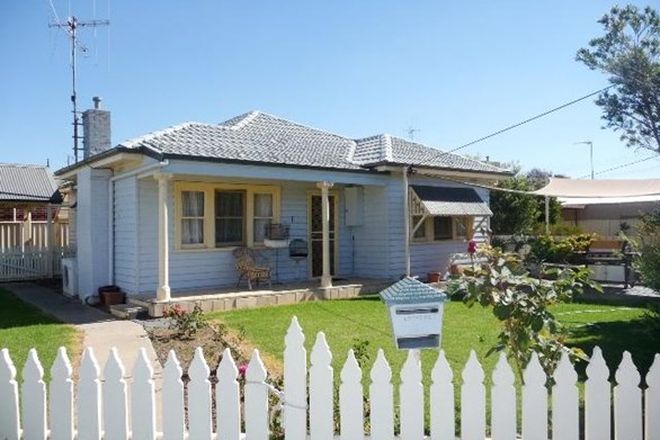 Picture of 1 Haverfield Street, ECHUCA VIC 3564