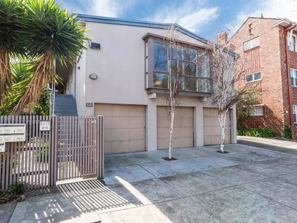 4/1A Hughenden Road, St Kilda East VIC 3183