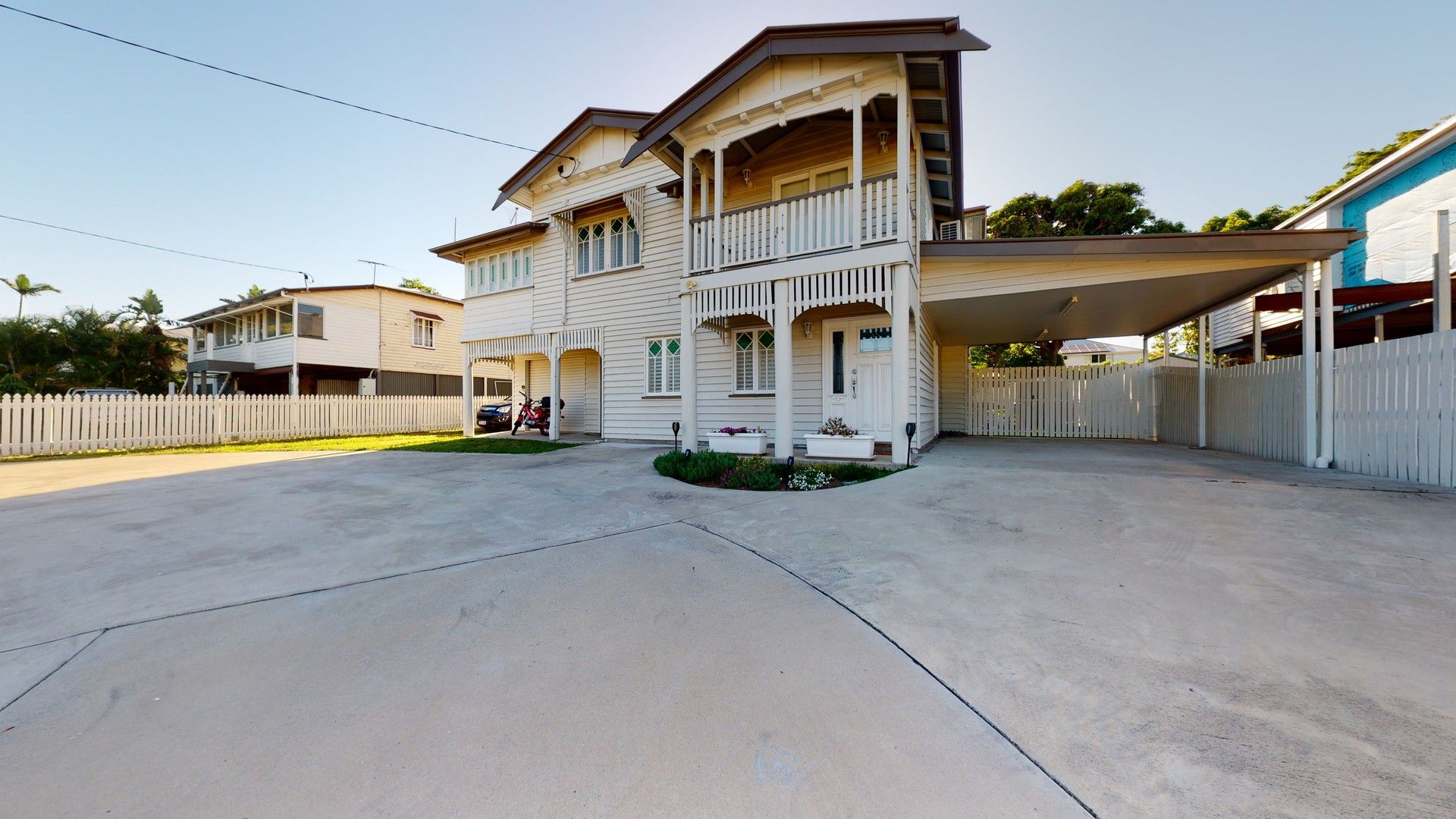 House in 120 Upper Dawson Road, THE RANGE QLD, 4700