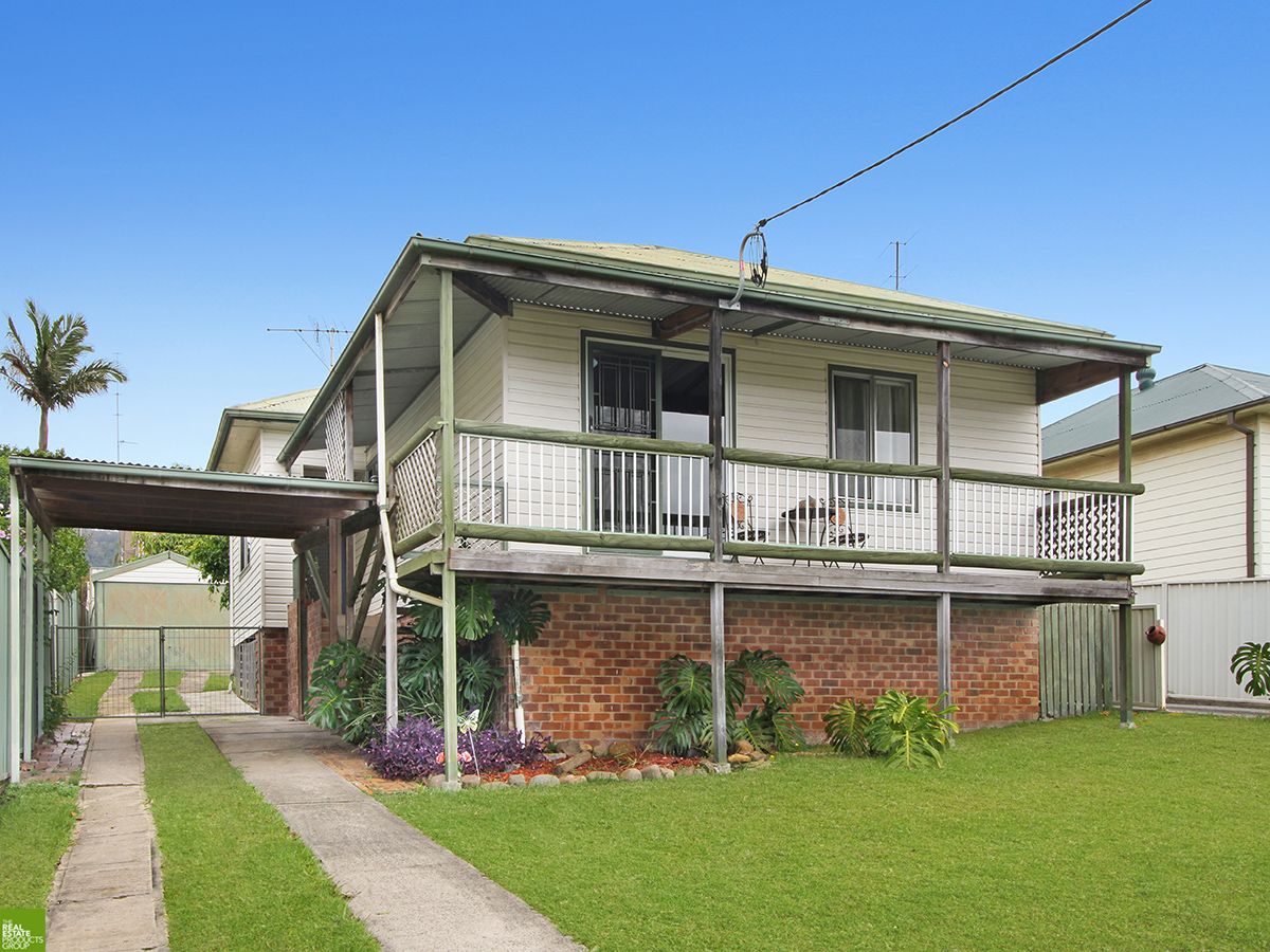 36B Russell Street, Balgownie NSW 2519 Domain