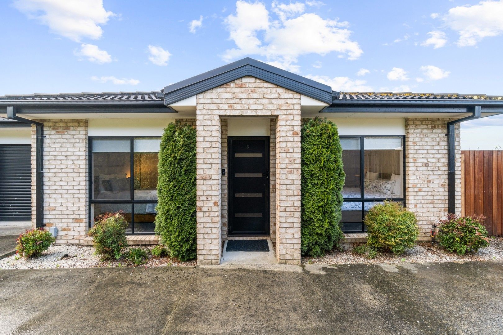 2 bedrooms Townhouse in 3/92 St Georges Road TRARALGON VIC, 3844