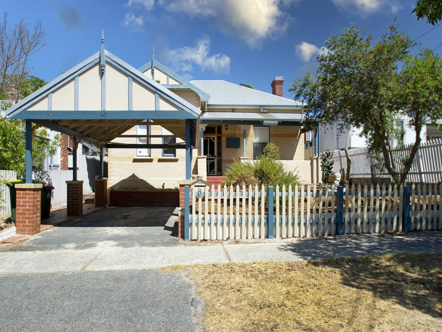 3 bedrooms House in 46 Kenny Street BASSENDEAN WA, 6054