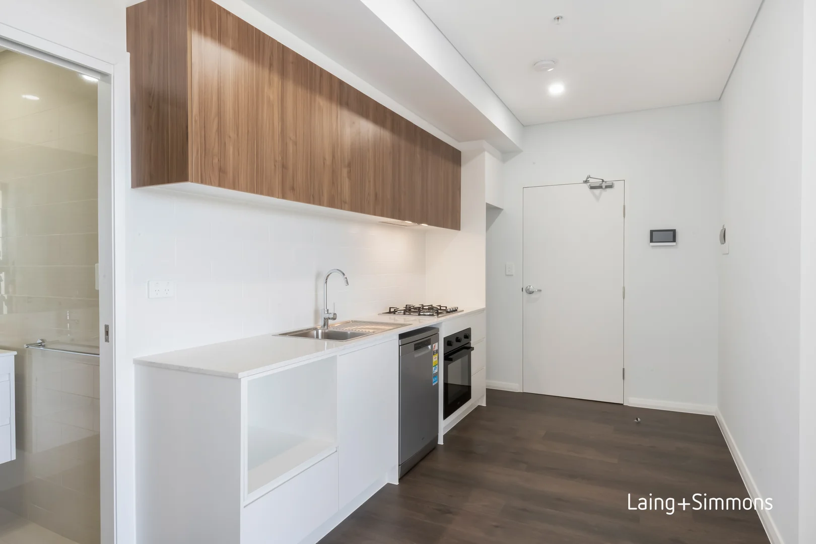 Additional image 5 of 604/127 Great Western Highway, Mays Hill NSW 2145