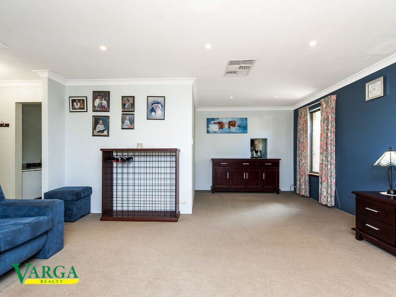 61 Nerida Way, Parkwood WA 6147, Image 2