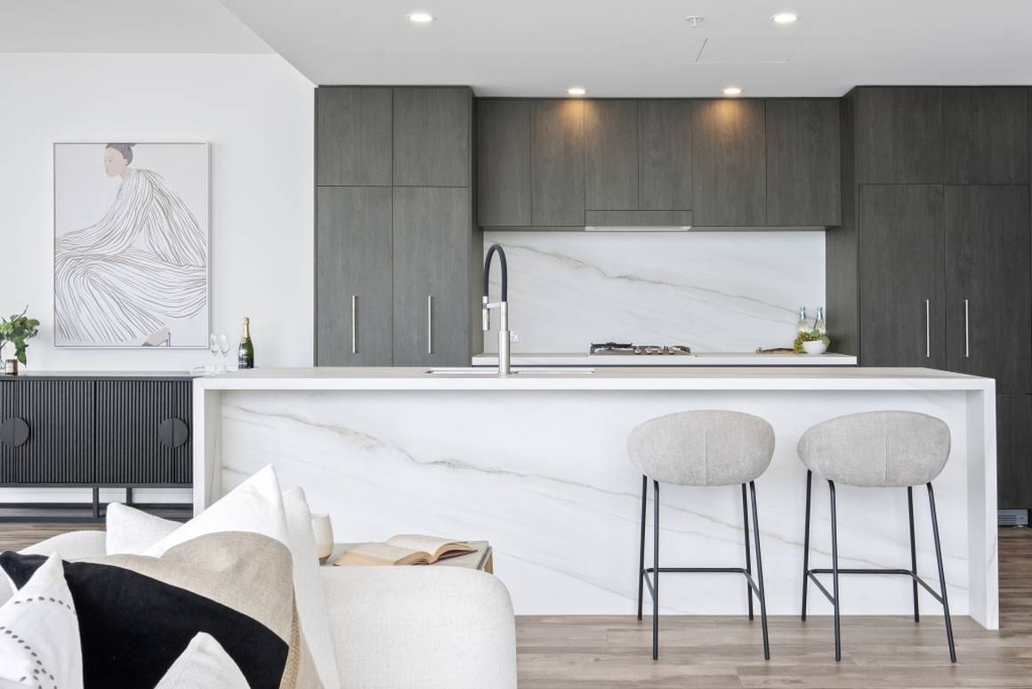 1702/3552 Main Beach Parade Main Beach 4217 - Image 5