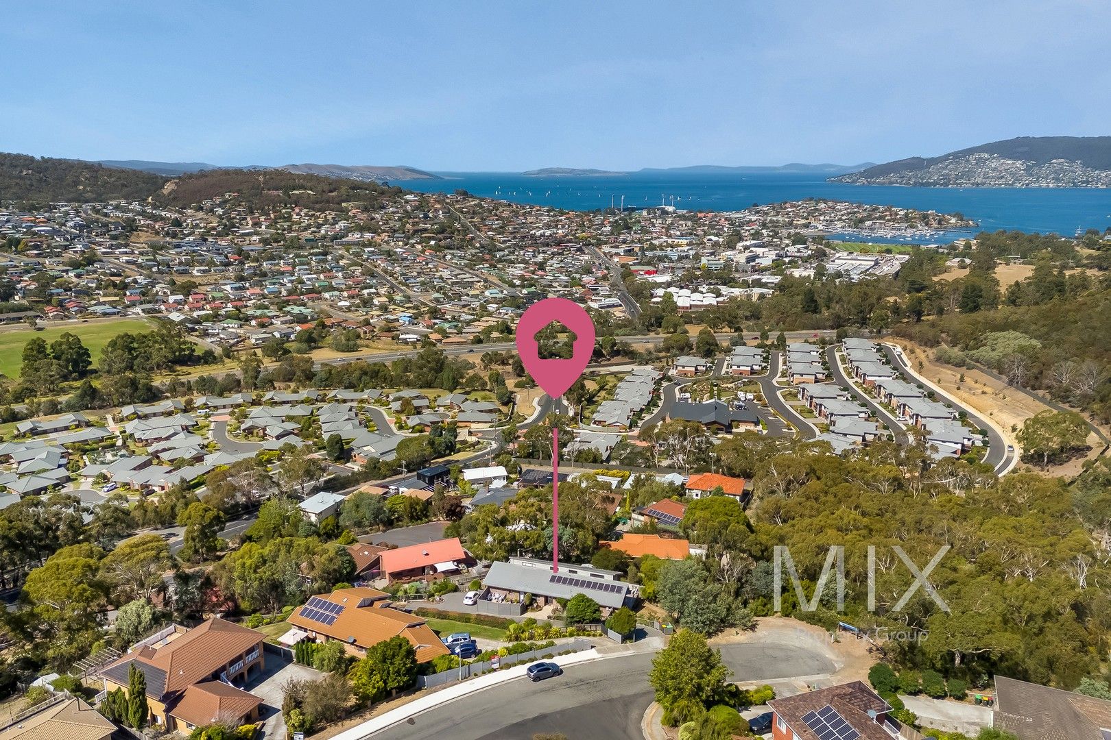 17 Marril Street, Lindisfarne TAS 7015, Image 0