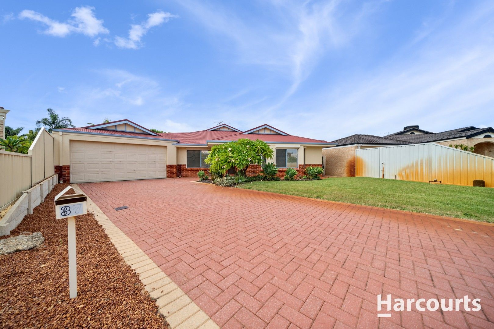 37 Eradu Ramble, Hocking WA 6065, Image 0