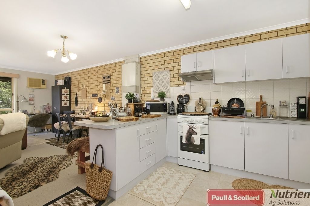 Unit 2/17 Severin Ct, Thurgoona NSW 2640, Image 1