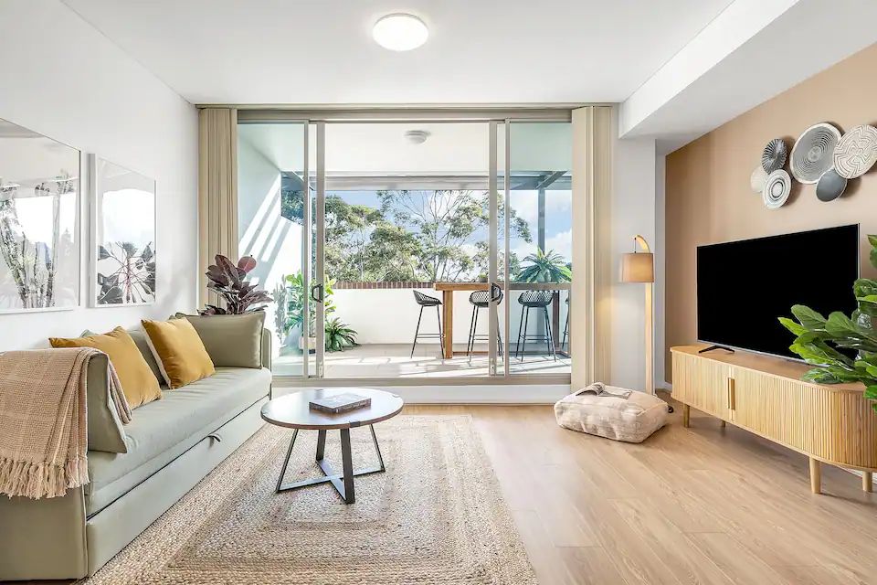 2 bedrooms Apartment / Unit / Flat in 601/10 duntroon ave ST LEONARDS NSW, 2065