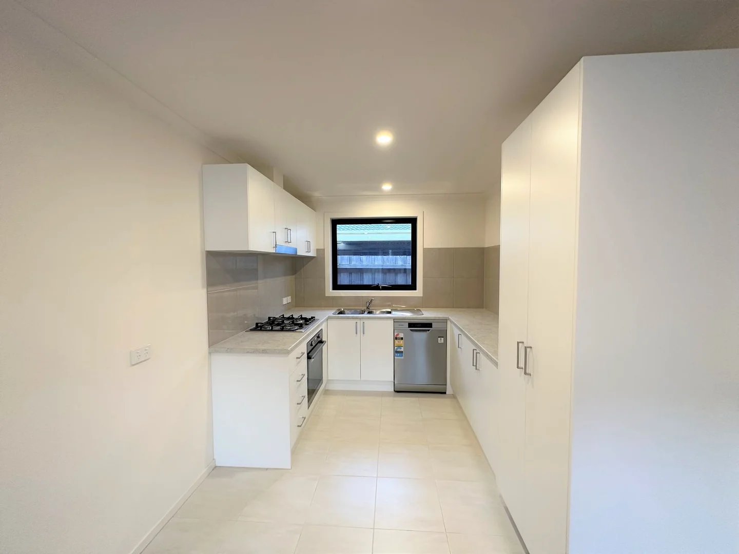Additional image 5 of 2 Hibiscus Way, Keysborough VIC 3173