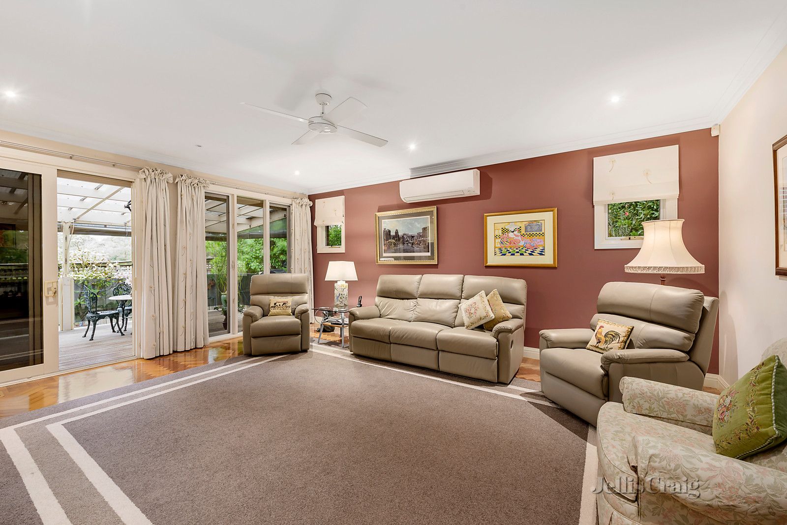 2/12 Estella Street, Glen Iris VIC 3146, Image 1