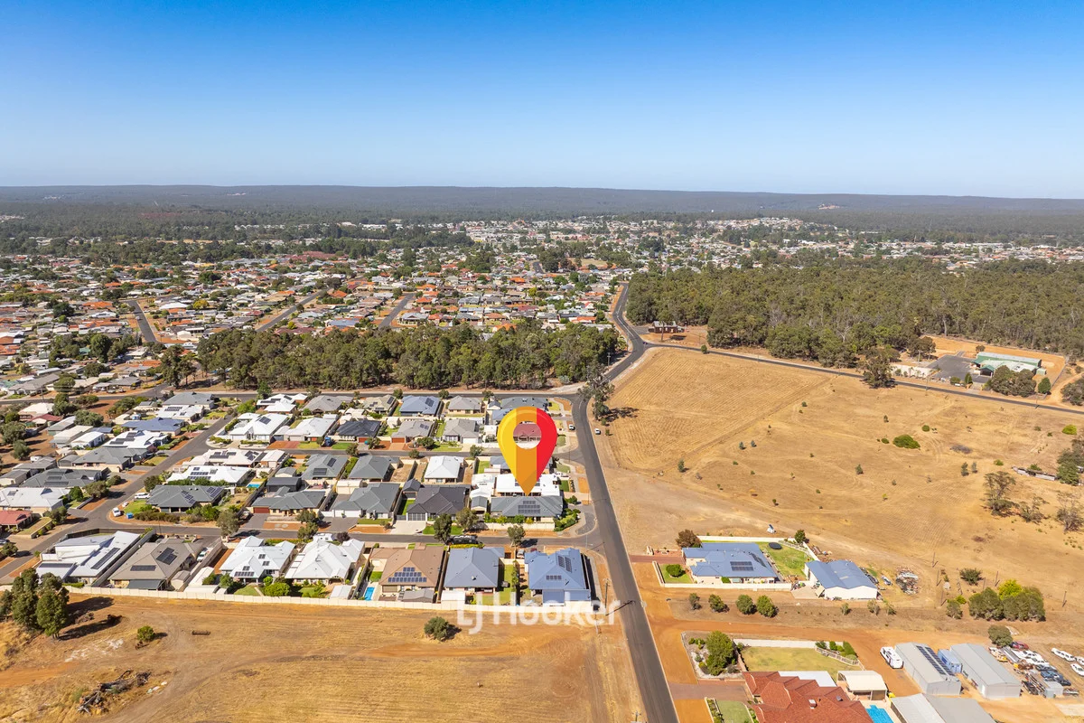 Additional image 31 of 276 Prinsep Street North, Collie WA 6225