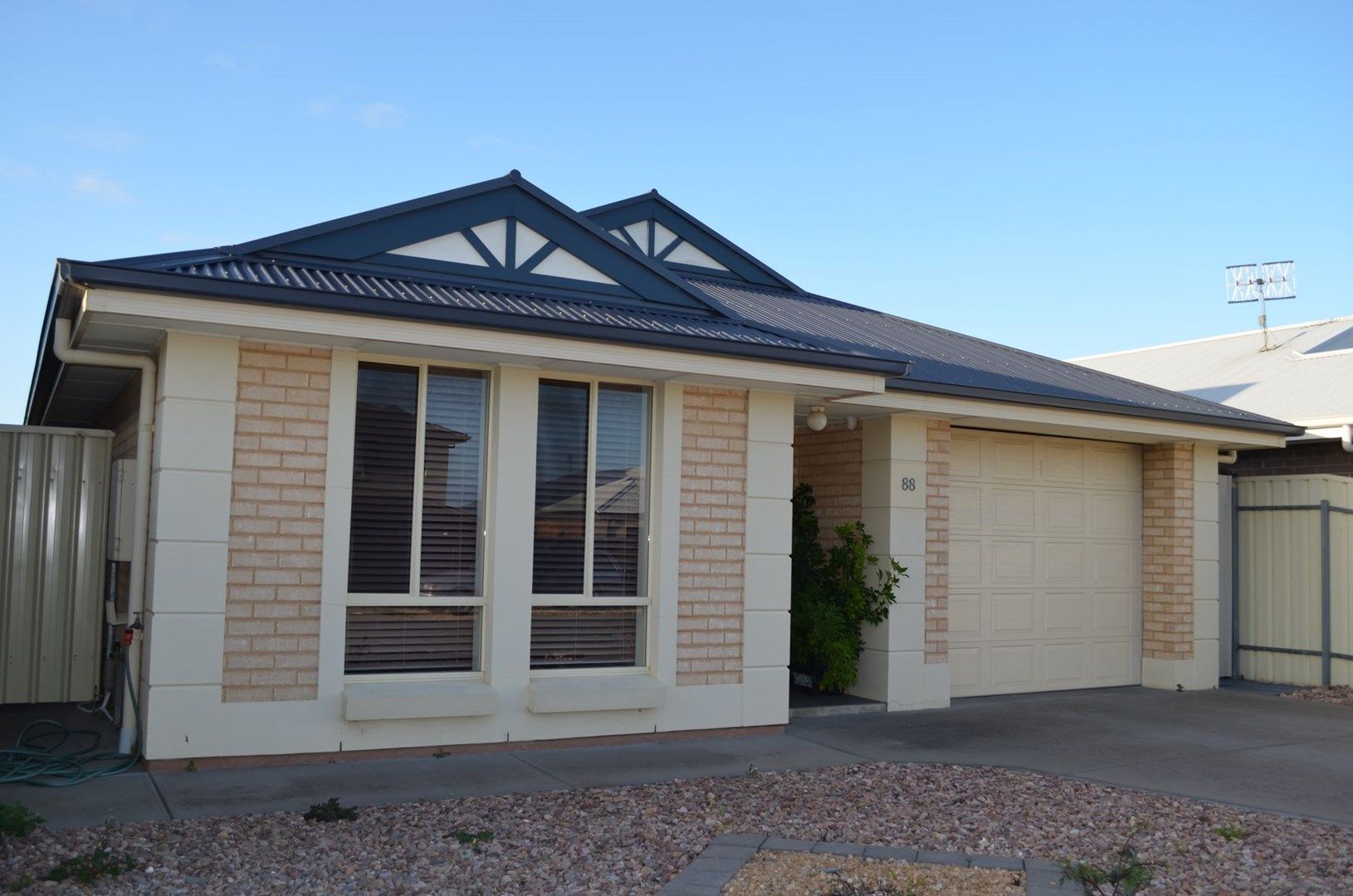 88 Wentworth Parade, Hindmarsh Island SA 5214, Image 0