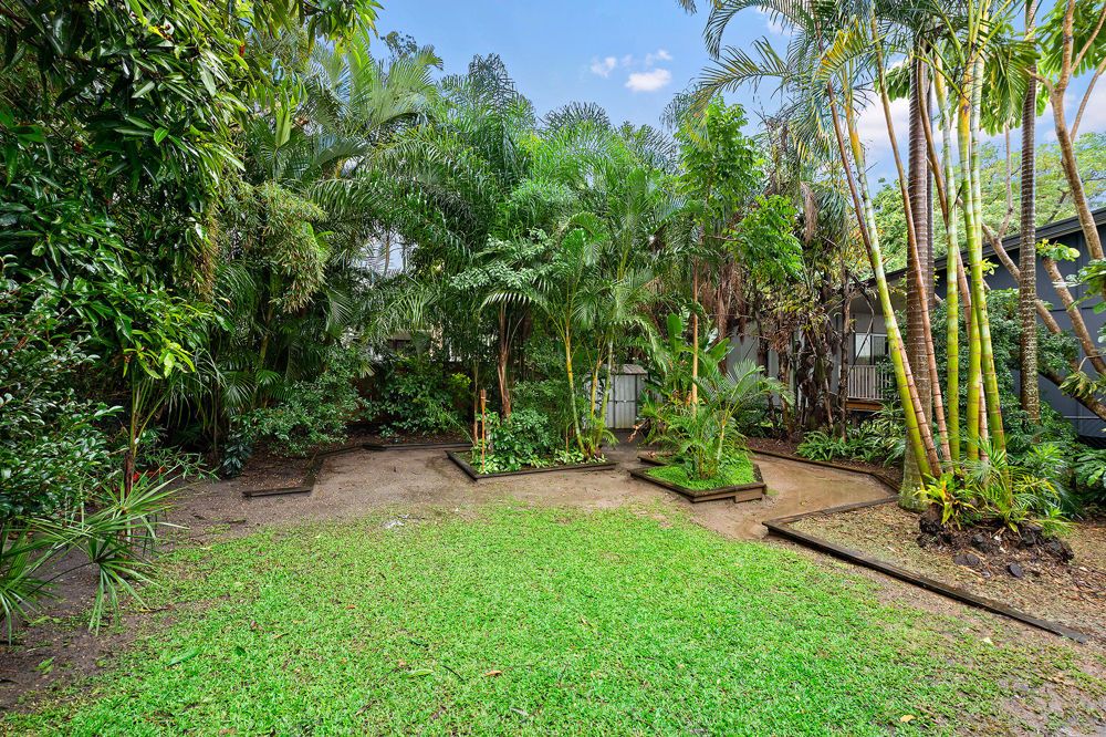 11 Woyin Street, Alexandra Headland QLD 4572, Image 2