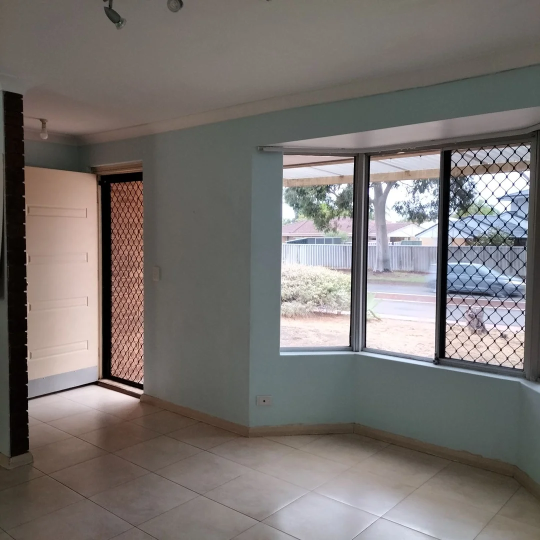 Additional image 2 of 150 Illawarra Cresent South, Ballajura WA 6066