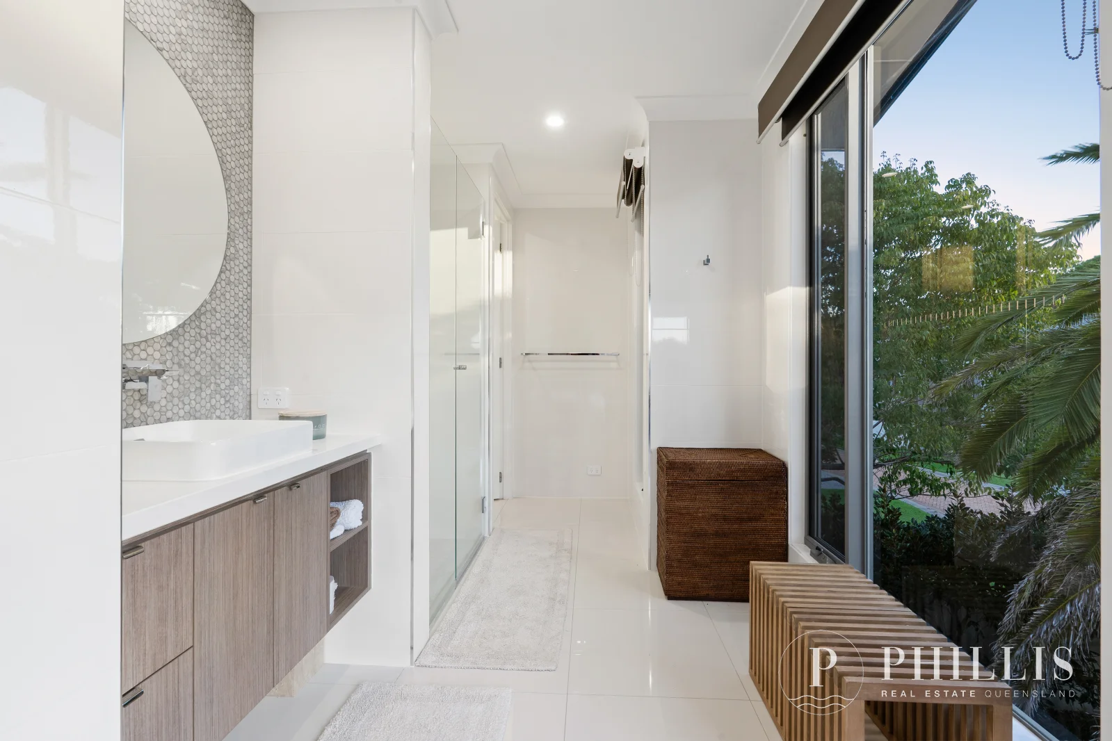 Additional image 43 of 2279 Banksia Lakes Drive, Sanctuary Cove QLD 4212