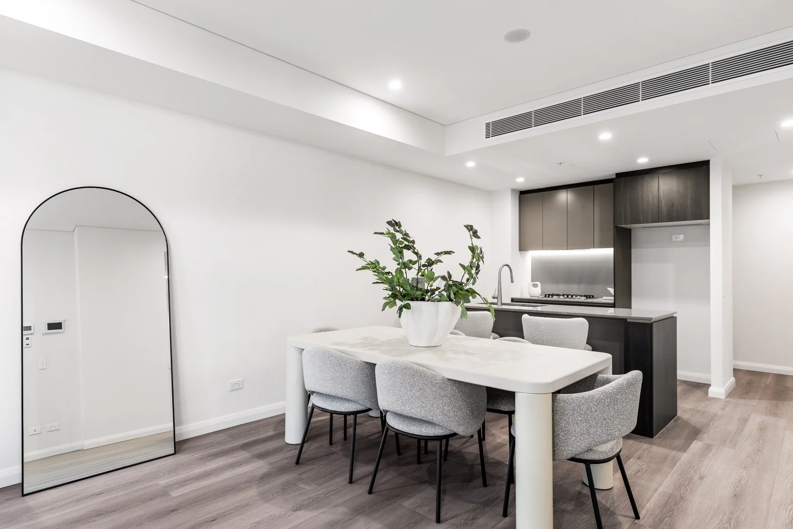 G05/68 Glencoe Street, Sutherland NSW 2232