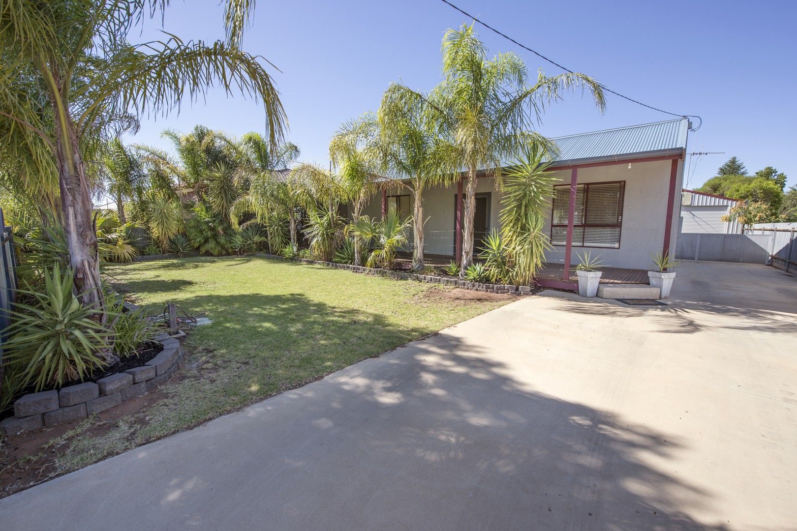 37 Donnington Street, Swan Hill VIC 3585, Image 0