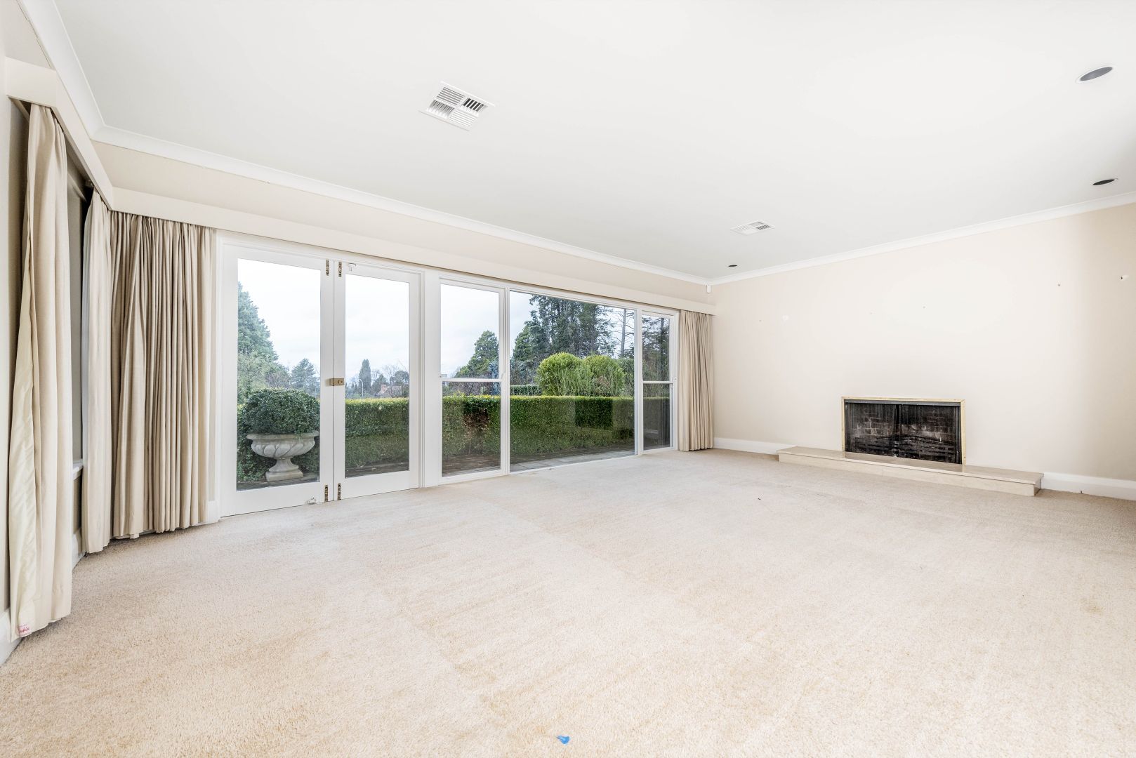 6 Wickham Street, Red Hill ACT 2603, Image 2