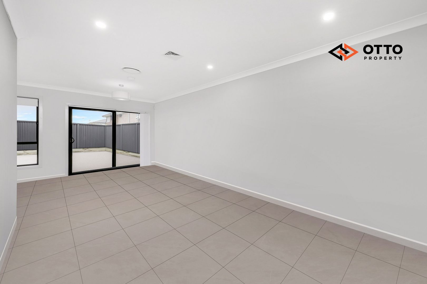 37 Sanananda Road, Bardia NSW 2565, Image 2