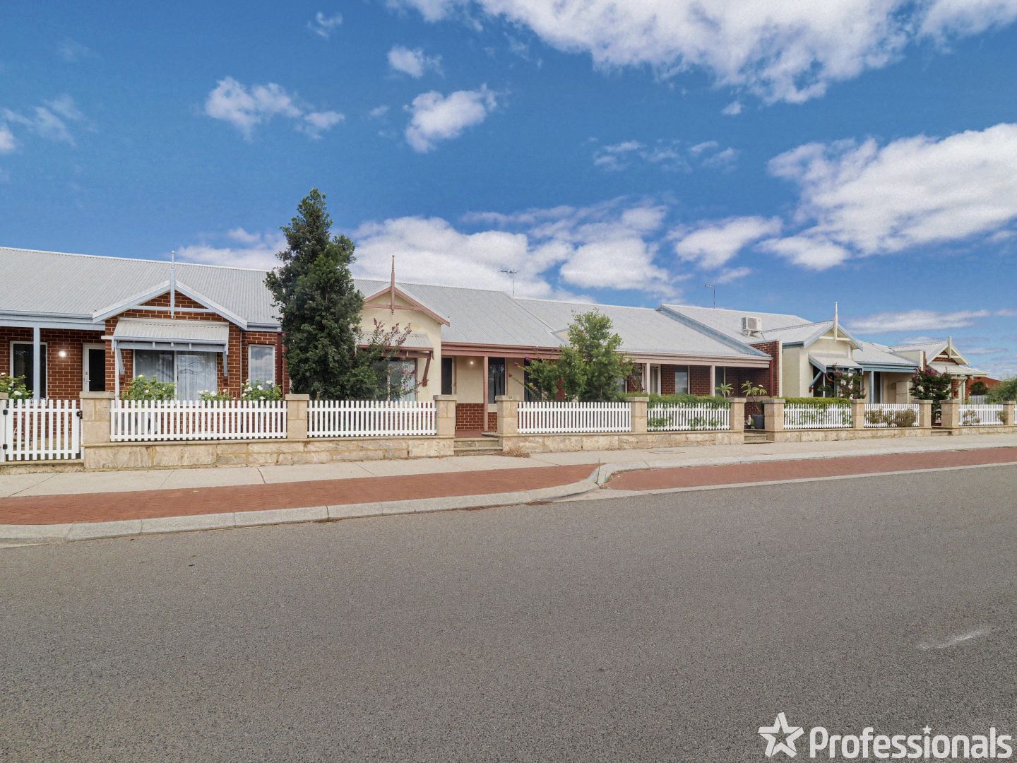 26 Harberton Parkway, Ellenbrook WA 6069, Image 1