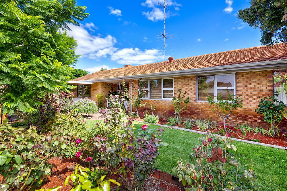 44 Island Queen Street, Withers WA 6230