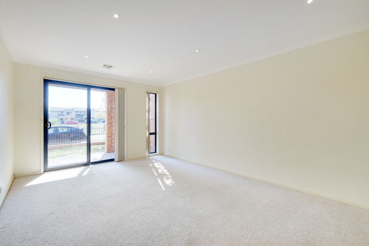 63 Sarre Street, Gungahlin ACT 2912, Image 2