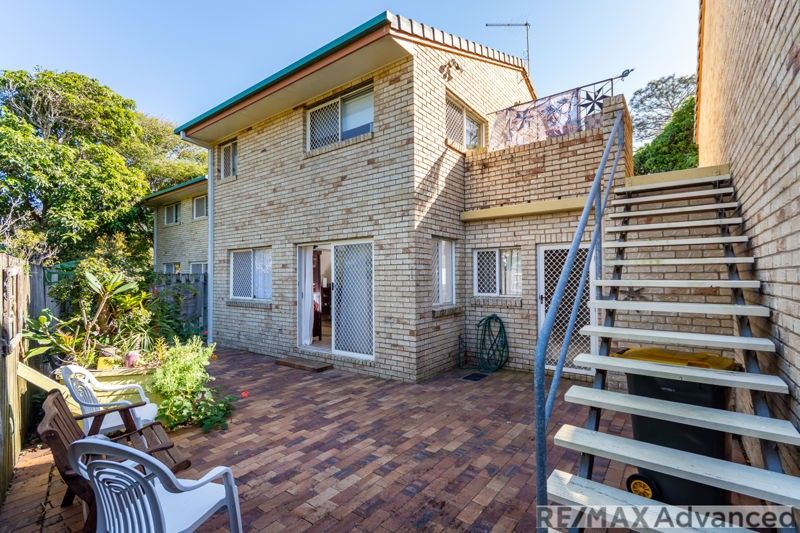 2/15 Coronation Avenue, Beachmere QLD 4510, Image 1