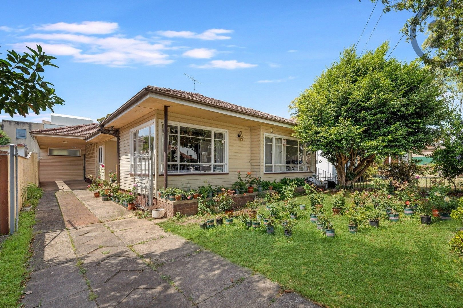 3 bedrooms House in 19 Bristol Road HURSTVILLE NSW, 2220